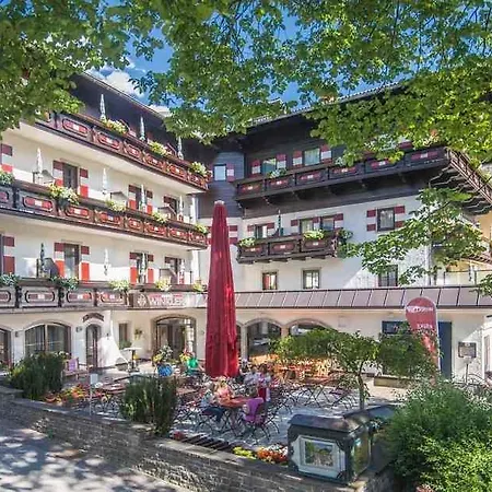 לינה וארוחת בוקר Gaestehaus Im Pfarrhof באד הופגסטין