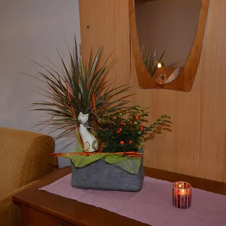 Gaestehaus Im Pfarrhof Frühstückspension Bad Hofgastein