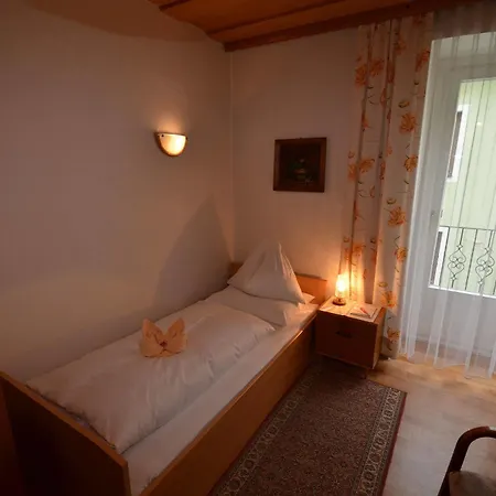 Gaestehaus Im Pfarrhof Frühstückspension Bad Hofgastein