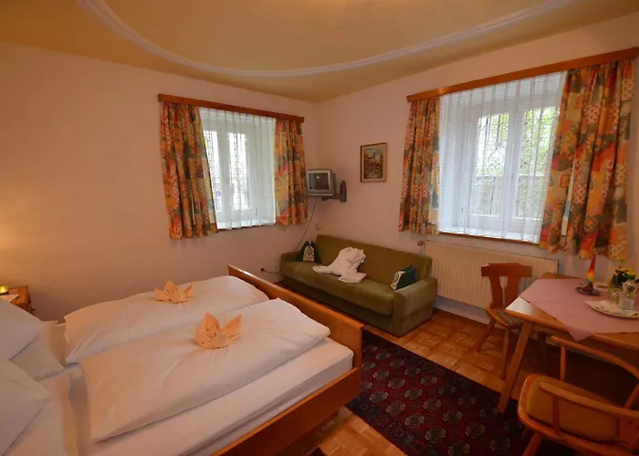 Gaestehaus Im Pfarrhof