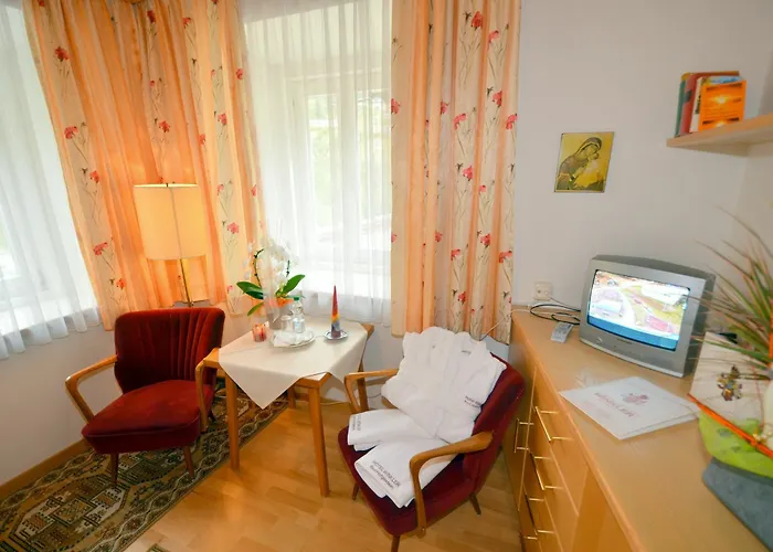 Bed & Breakfast Gaestehaus Im Pfarrhof